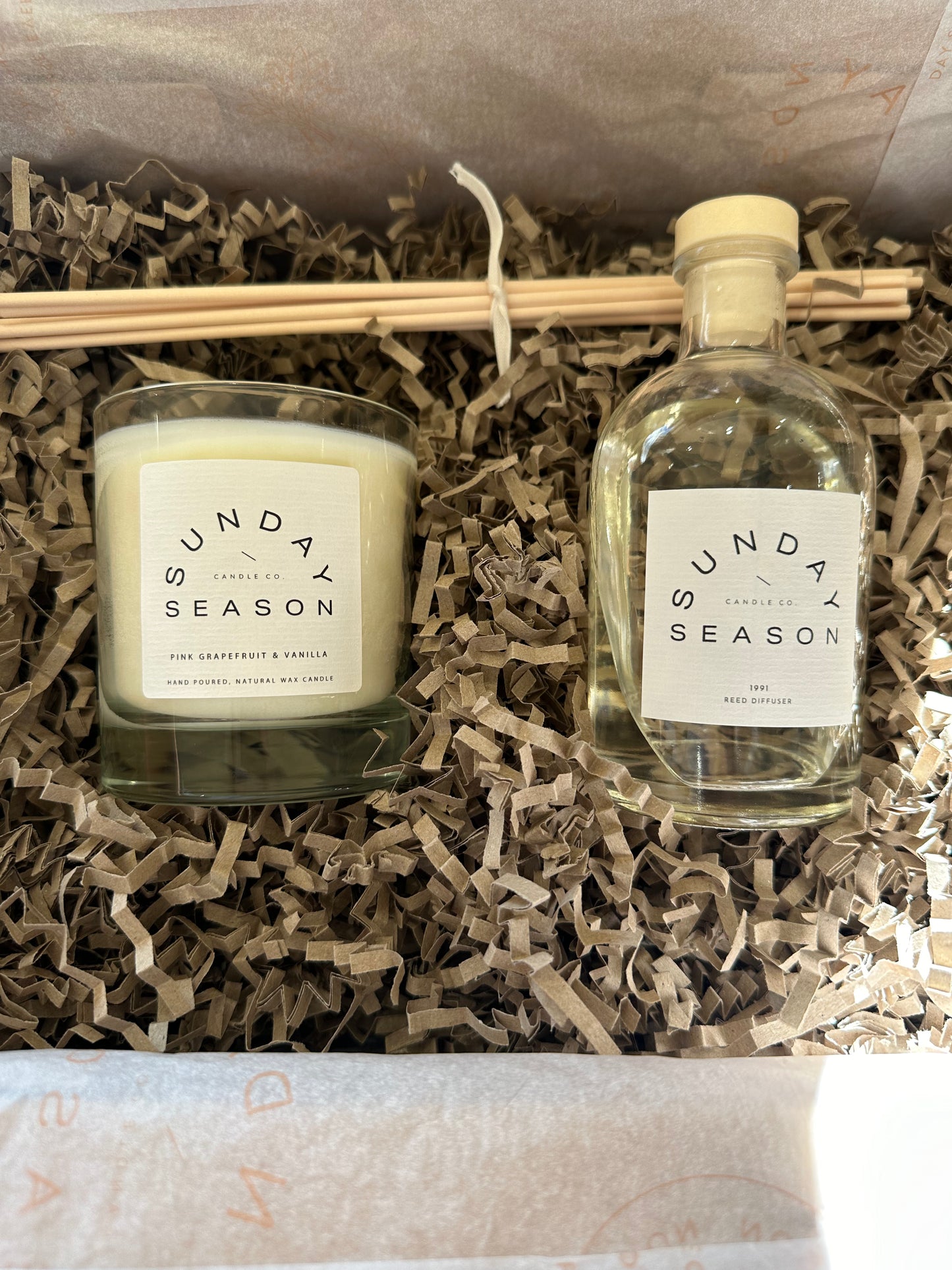 Gift Box: Candle & Reed Diffuser