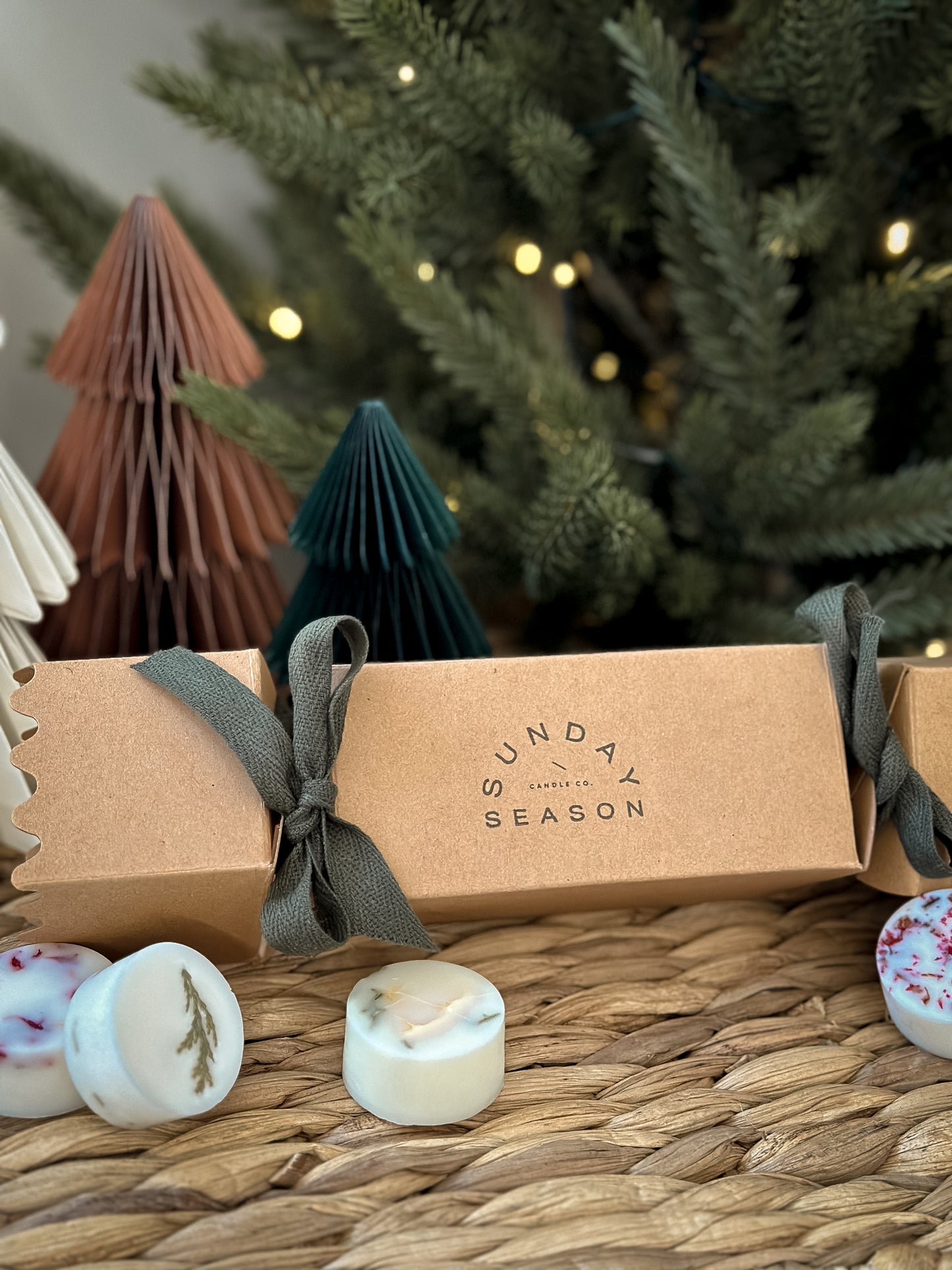 Wax Melt Christmas Cracker — Mystery Selection