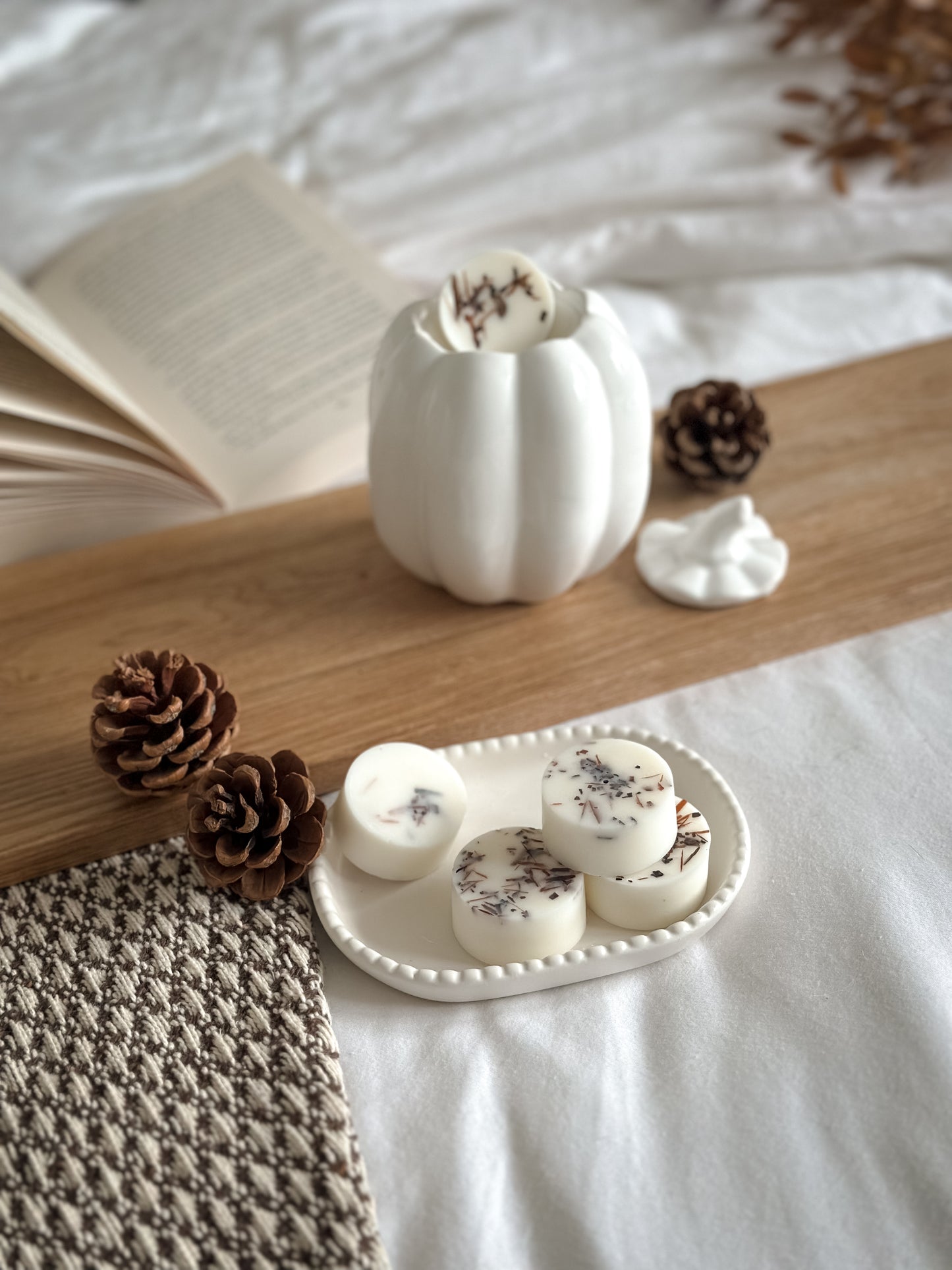 Sandalwood & Cracked Pepper Wax Melts